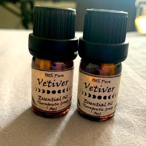 Vetiver Essential Oil